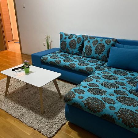 Naki Apartmani Подгорица Екстериор снимка