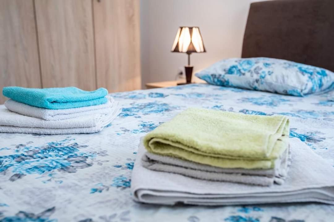 Naki Apartmani Подгорица Екстериор снимка