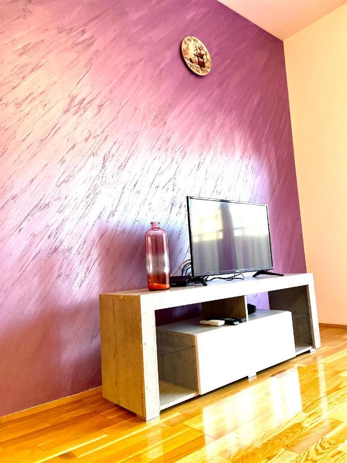 Naki Apartmani Подгорица Екстериор снимка