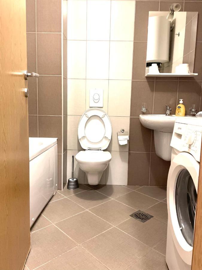 Naki Apartmani Подгорица Екстериор снимка