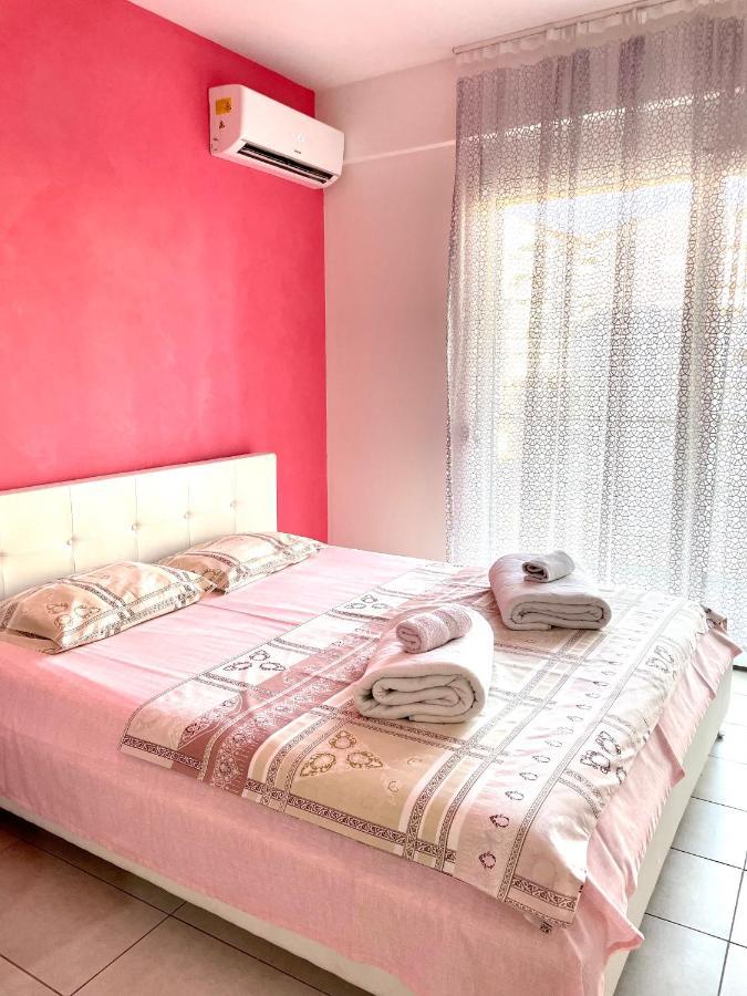 Naki Apartmani Подгорица Екстериор снимка